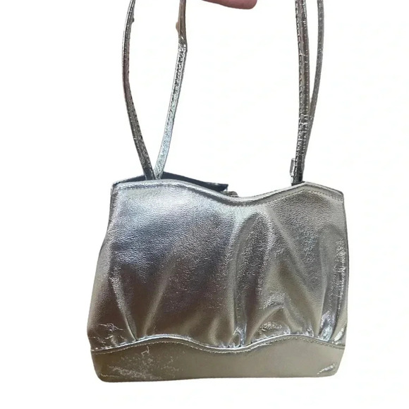 Vintage Judy Bond Silver Metallic Mini Tote Shoulder Bag | Made in USA | - Picture 6 of 11